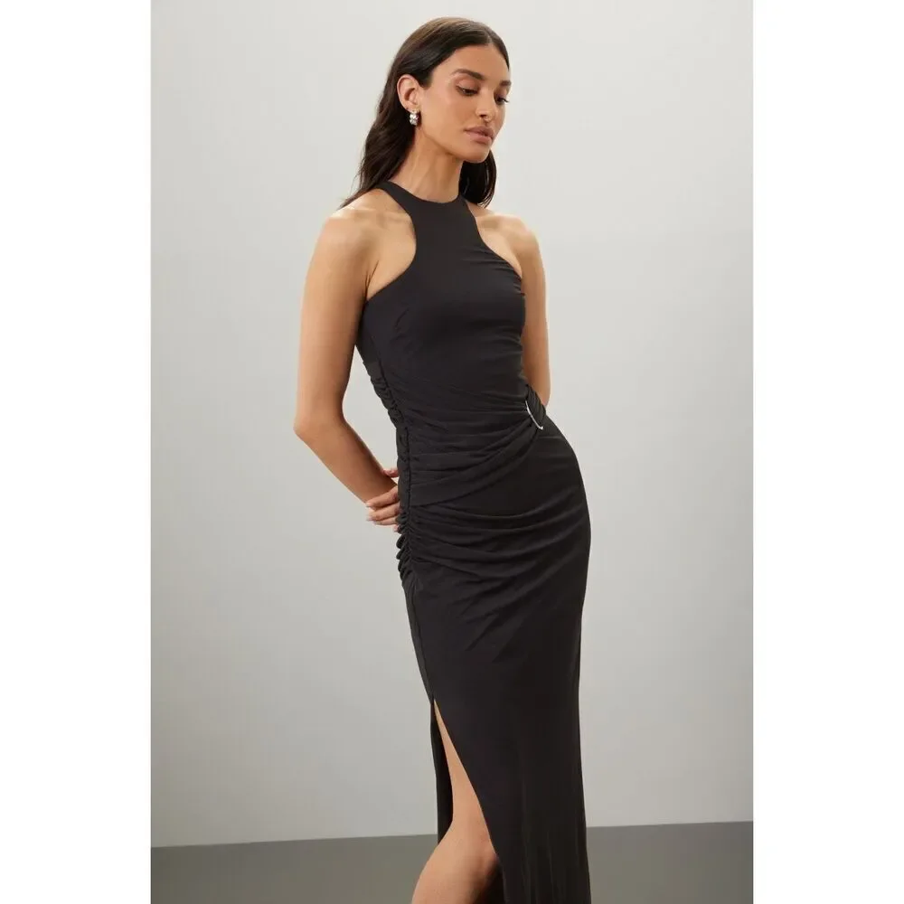 HALSTON  Lang Gown 💖